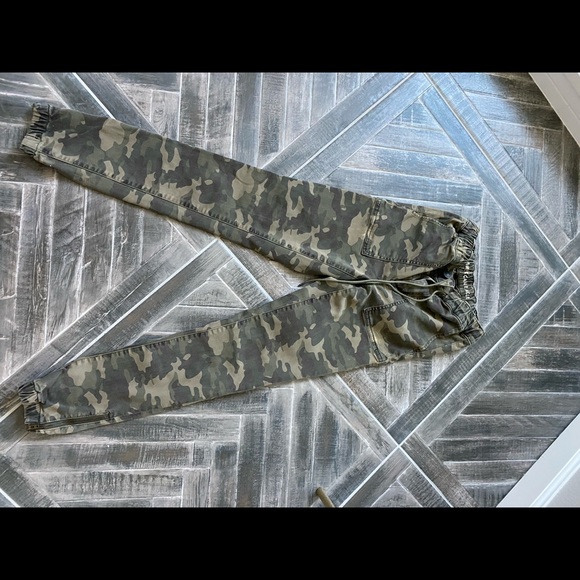 High waisted camo joggers - Picture 2 of 2